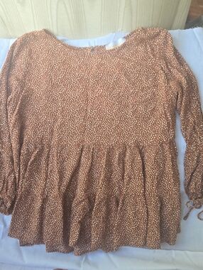 Women's Rust Peplum Dot Tunic Top